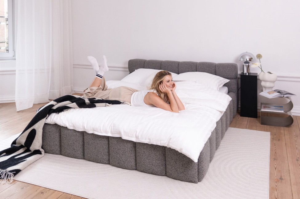 Łóżko Colette Low