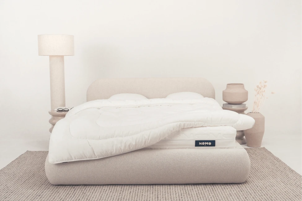 Zestaw NOMO - Kołdra Zimowa 200x200 + 2x Poduszka Classic 40x40