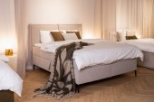 Łóżko kontynentalne Pillow Conti